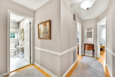 32 Gordon Place New Providence NJ 07974