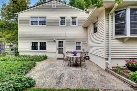 32 Gordon Place New Providence NJ 07974