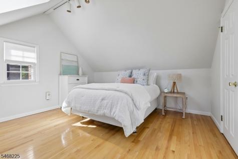 4 Manor Hill Road Summit NJ 07901
