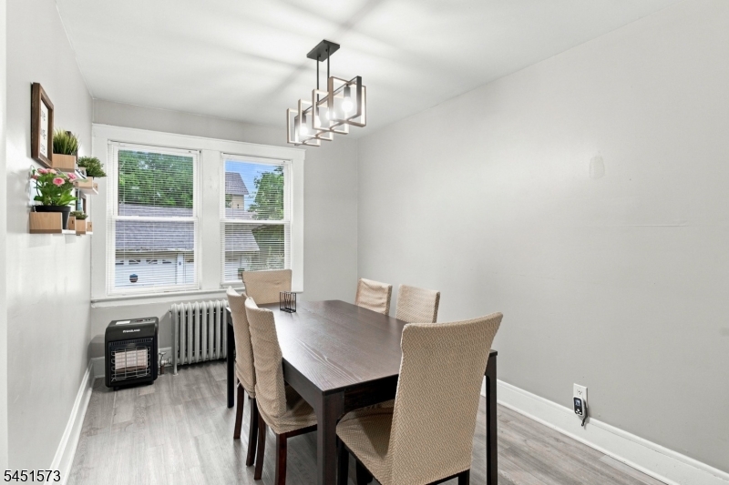 27 Philip Place Irvington NJ 07111
