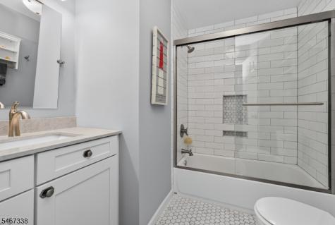 12 John Reading Road Readington NJ 08822