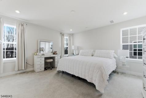 22 Oakwood Boulevard Union NJ 08827