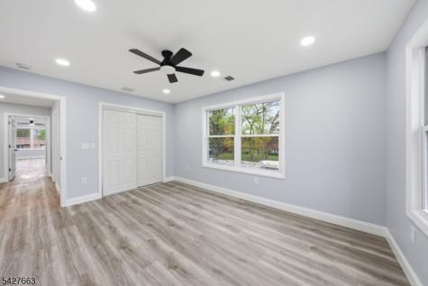 949 Edwin Street North Brunswick NJ 08902