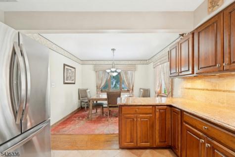 45 W Oldis Street Rochelle Park NJ 07662