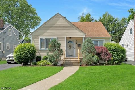 45 W Oldis Street Rochelle Park NJ 07662