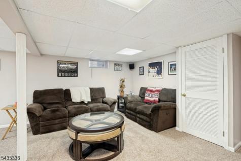 45 W Oldis Street Rochelle Park NJ 07662