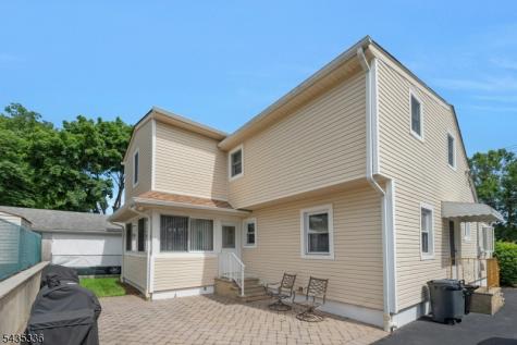 45 W Oldis Street Rochelle Park NJ 07662