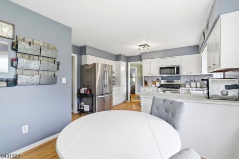185 Thatchers Hill Road Raritan NJ 08822