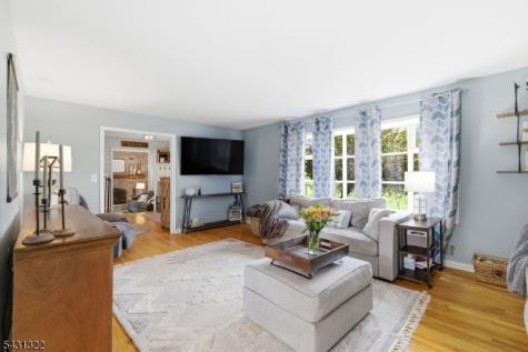 185 Thatchers Hill Road Raritan NJ 08822