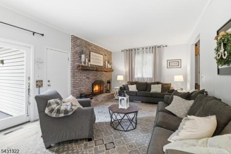 185 Thatchers Hill Road Raritan NJ 08822