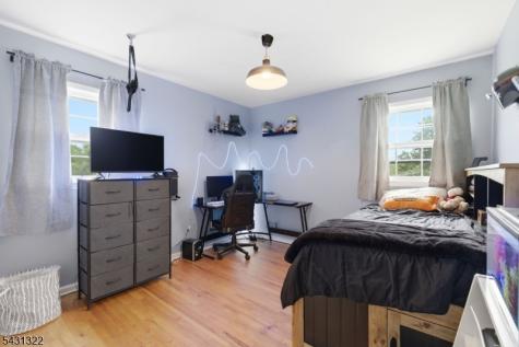 185 Thatchers Hill Road Raritan NJ 08822