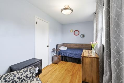 185 Thatchers Hill Road Raritan NJ 08822