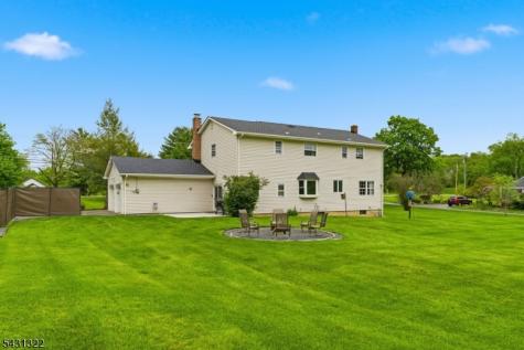 185 Thatchers Hill Road Raritan NJ 08822