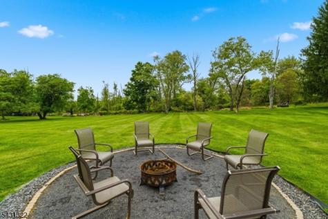 185 Thatchers Hill Road Raritan NJ 08822