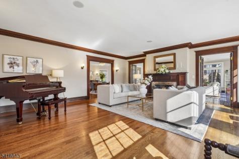 29 Hillcrest Road Glen Ridge Boro NJ 07028