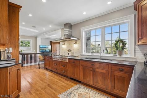 29 Hillcrest Road Glen Ridge Boro NJ 07028