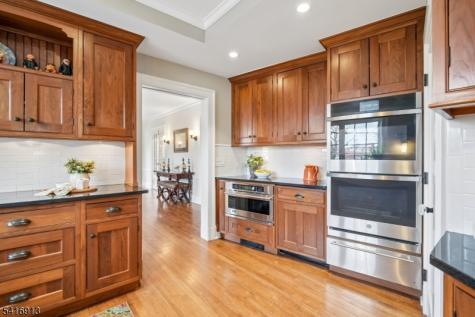 29 Hillcrest Road Glen Ridge Boro NJ 07028