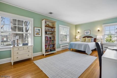 29 Hillcrest Road Glen Ridge Boro NJ 07028