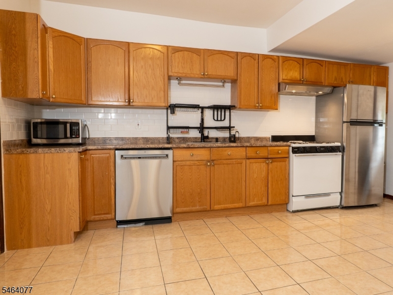 357 Ridgewood Avenue Newark NJ 07112
