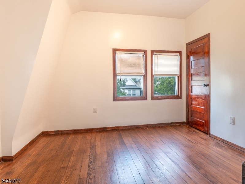 357 Ridgewood Avenue Newark NJ 07112