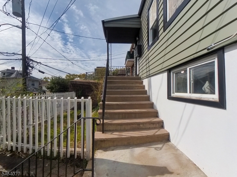 357 Ridgewood Avenue Newark NJ 07112