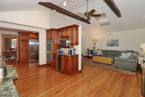 19 Munsee Drive Cranford NJ 07016