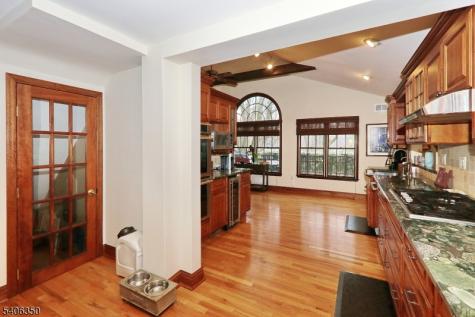 19 Munsee Drive Cranford NJ 07016