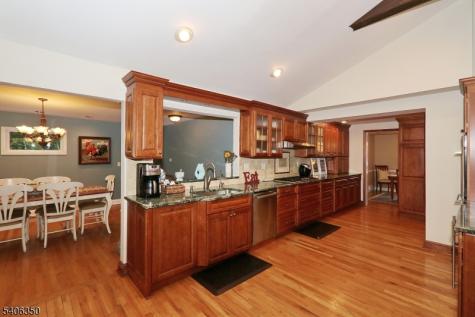 19 Munsee Drive Cranford NJ 07016