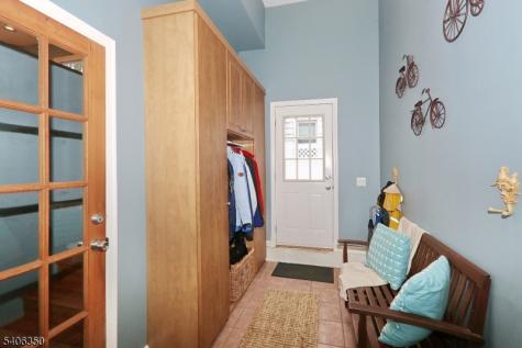 19 Munsee Drive Cranford NJ 07016