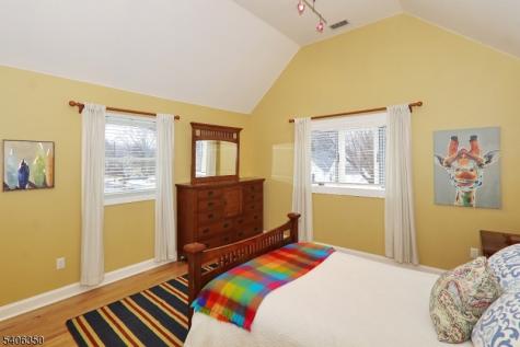19 Munsee Drive Cranford NJ 07016
