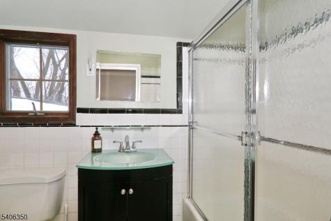 19 Munsee Drive Cranford NJ 07016