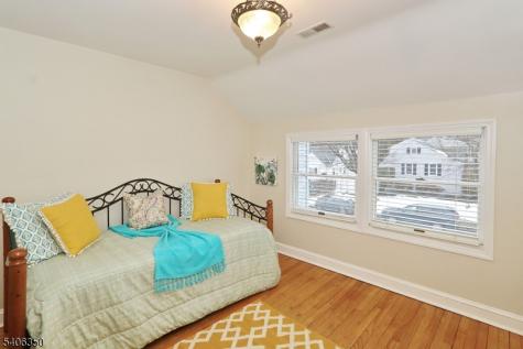 19 Munsee Drive Cranford NJ 07016