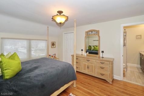 19 Munsee Drive Cranford NJ 07016