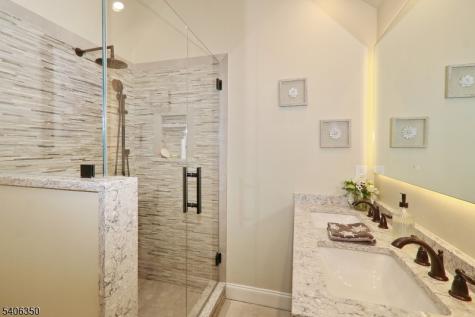 19 Munsee Drive Cranford NJ 07016