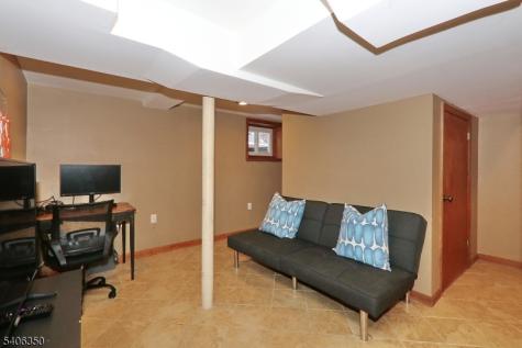 19 Munsee Drive Cranford NJ 07016