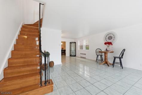 136 W 56th Street Bayonne NJ 07002