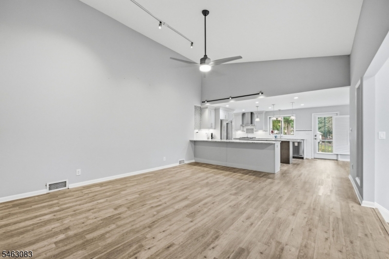 4 Spring Lane Washington NJ 07853