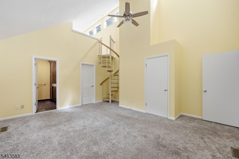 4 Spring Lane Washington NJ 07853