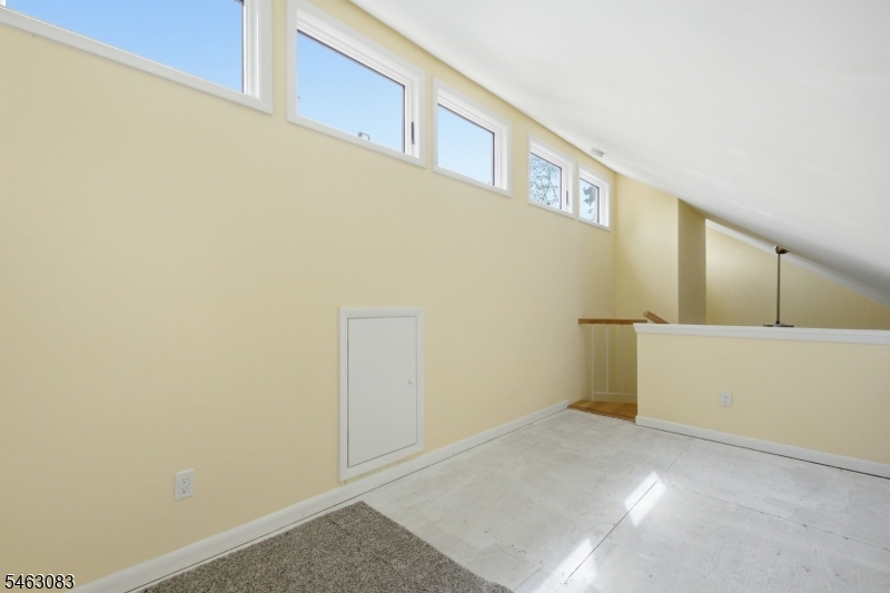 4 Spring Lane Washington NJ 07853