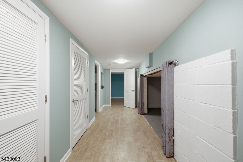 4 Spring Lane Washington NJ 07853