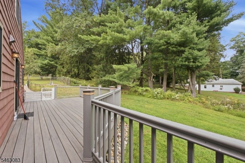 4 Spring Lane Washington NJ 07853