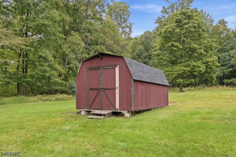 4 Spring Lane Washington NJ 07853