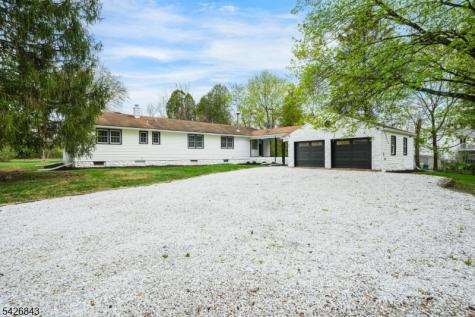 29 Ironia Road Chester NJ 07836