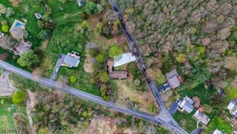 29 Ironia Road Chester NJ 07836