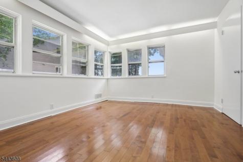 19 Lakeland Drive Hopatcong NJ 07843