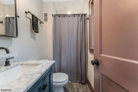 169 Leigh Street Clinton NJ 08809
