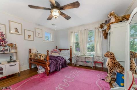 169 Leigh Street Clinton NJ 08809