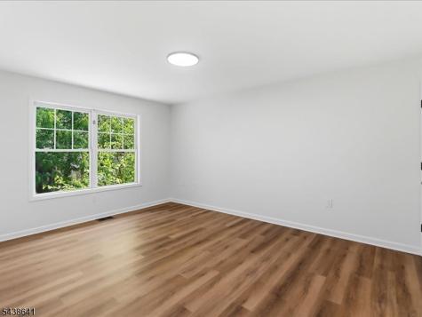 736 S 19th Newark NJ 07103