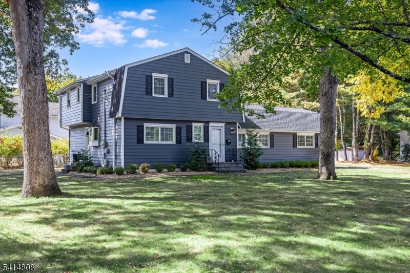 60 E Sherbrooke Parkway Livingston NJ 07039