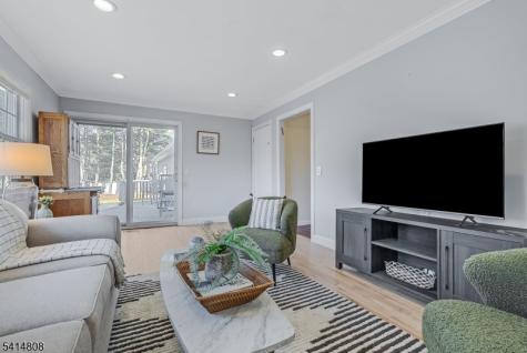 60 E Sherbrooke Parkway Livingston NJ 07039